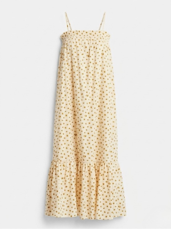 WeWoreWhat Dresses & Skirts - NWT- WeWoreWhat x Revolve Smocked MIDI Ditsy Daisies Dress